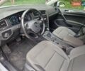 Белый Фольксваген e-Golf, объемом двигателя 0 л и пробегом 97 тыс. км за 12950 $, фото 13 на Automoto.ua