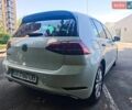 Білий Фольксваген e-Golf, об'ємом двигуна 0 л та пробігом 61 тис. км за 13450 $, фото 12 на Automoto.ua