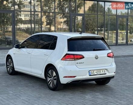 Білий Фольксваген e-Golf, об'ємом двигуна 0 л та пробігом 103 тис. км за 13300 $, фото 7 на Automoto.ua