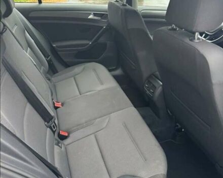 Белый Фольксваген e-Golf, объемом двигателя 0 л и пробегом 163 тыс. км за 11800 $, фото 1 на Automoto.ua