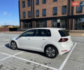 Белый Фольксваген e-Golf, объемом двигателя 0 л и пробегом 89 тыс. км за 14700 $, фото 6 на Automoto.ua