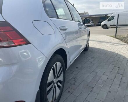 Білий Фольксваген e-Golf, об'ємом двигуна 0 л та пробігом 140 тис. км за 15200 $, фото 1 на Automoto.ua