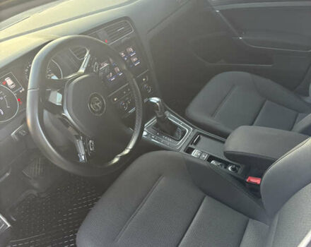 Белый Фольксваген e-Golf, объемом двигателя 0 л и пробегом 169 тыс. км за 12900 $, фото 6 на Automoto.ua