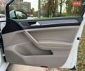 Белый Фольксваген e-Golf, объемом двигателя 0 л и пробегом 156 тыс. км за 13700 $, фото 10 на Automoto.ua