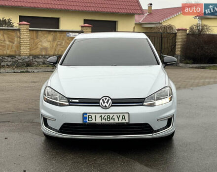 Белый Фольксваген e-Golf, объемом двигателя 0 л и пробегом 142 тыс. км за 12500 $, фото 4 на Automoto.ua