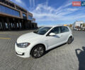 Белый Фольксваген e-Golf, объемом двигателя 0 л и пробегом 55 тыс. км за 12399 $, фото 1 на Automoto.ua