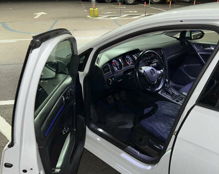 Білий Фольксваген e-Golf, об'ємом двигуна 0 л та пробігом 248 тис. км за 9500 $, фото 9 на Automoto.ua
