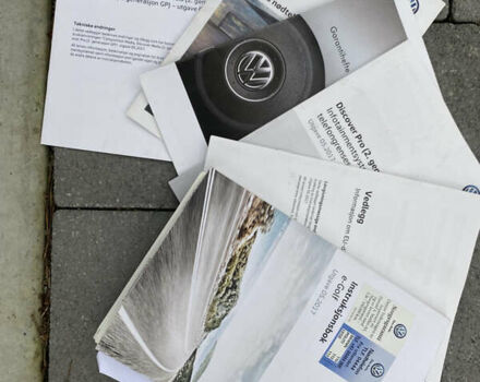 Білий Фольксваген e-Golf, об'ємом двигуна 0 л та пробігом 127 тис. км за 17000 $, фото 24 на Automoto.ua