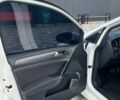 Белый Фольксваген e-Golf, объемом двигателя 0 л и пробегом 173 тыс. км за 12499 $, фото 8 на Automoto.ua