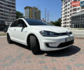 Белый Фольксваген e-Golf, объемом двигателя 0 л и пробегом 20 тыс. км за 15500 $, фото 13 на Automoto.ua