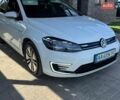 Белый Фольксваген e-Golf, объемом двигателя 0 л и пробегом 168 тыс. км за 11700 $, фото 2 на Automoto.ua