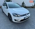 Белый Фольксваген e-Golf, объемом двигателя 0 л и пробегом 115 тыс. км за 13500 $, фото 4 на Automoto.ua