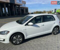 Белый Фольксваген e-Golf, объемом двигателя 0 л и пробегом 55 тыс. км за 12399 $, фото 2 на Automoto.ua