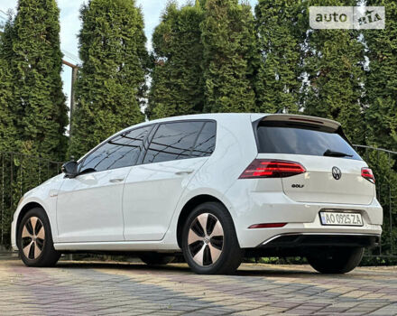 Білий Фольксваген e-Golf, об'ємом двигуна 0 л та пробігом 89 тис. км за 16999 $, фото 15 на Automoto.ua