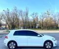 Белый Фольксваген e-Golf, объемом двигателя 0 л и пробегом 121 тыс. км за 11900 $, фото 7 на Automoto.ua