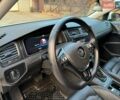 Белый Фольксваген e-Golf, объемом двигателя 0 л и пробегом 180 тыс. км за 13500 $, фото 4 на Automoto.ua