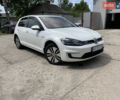 Белый Фольксваген e-Golf, объемом двигателя 0 л и пробегом 142 тыс. км за 13999 $, фото 6 на Automoto.ua