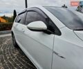 Белый Фольксваген e-Golf, объемом двигателя 0 л и пробегом 101 тыс. км за 12499 $, фото 2 на Automoto.ua
