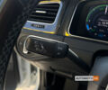 Белый Фольксваген e-Golf, объемом двигателя 36 л и пробегом 118 тыс. км за 15500 $, фото 17 на Automoto.ua