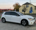 Белый Фольксваген e-Golf, объемом двигателя 0 л и пробегом 172 тыс. км за 14500 $, фото 1 на Automoto.ua