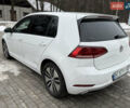 Белый Фольксваген e-Golf, объемом двигателя 0 л и пробегом 84 тыс. км за 11999 $, фото 12 на Automoto.ua