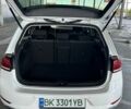 Білий Фольксваген e-Golf, об'ємом двигуна 0 л та пробігом 142 тис. км за 12300 $, фото 6 на Automoto.ua