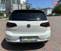 Белый Фольксваген e-Golf, объемом двигателя 0 л и пробегом 20 тыс. км за 15500 $, фото 27 на Automoto.ua