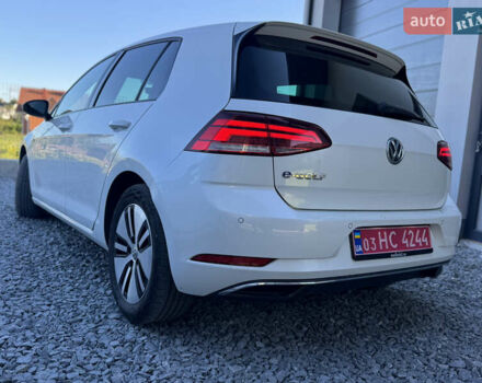 Білий Фольксваген e-Golf, об'ємом двигуна 0 л та пробігом 197 тис. км за 11999 $, фото 2 на Automoto.ua