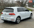 Белый Фольксваген e-Golf, объемом двигателя 0 л и пробегом 142 тыс. км за 12500 $, фото 2 на Automoto.ua