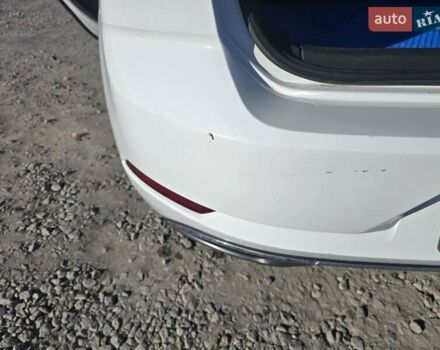 Белый Фольксваген e-Golf, объемом двигателя 0 л и пробегом 130 тыс. км за 11400 $, фото 2 на Automoto.ua