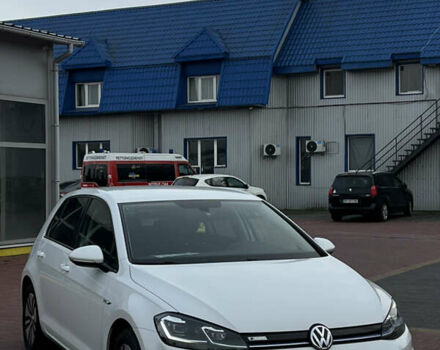 Білий Фольксваген e-Golf, об'ємом двигуна 0 л та пробігом 140 тис. км за 12500 $, фото 2 на Automoto.ua