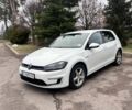 Белый Фольксваген e-Golf, объемом двигателя 0 л и пробегом 90 тыс. км за 12600 $, фото 1 на Automoto.ua