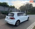 Білий Фольксваген e-Golf, об'ємом двигуна 0 л та пробігом 109 тис. км за 11000 $, фото 5 на Automoto.ua