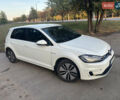 Белый Фольксваген e-Golf, объемом двигателя 0 л и пробегом 169 тыс. км за 12900 $, фото 2 на Automoto.ua