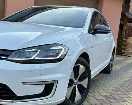 Білий Фольксваген e-Golf, об'ємом двигуна 0 л та пробігом 89 тис. км за 16999 $, фото 29 на Automoto.ua