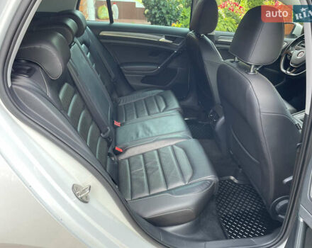 Белый Фольксваген e-Golf, объемом двигателя 0 л и пробегом 90 тыс. км за 14699 $, фото 17 на Automoto.ua