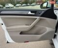 Белый Фольксваген e-Golf, объемом двигателя 0 л и пробегом 156 тыс. км за 13700 $, фото 8 на Automoto.ua