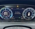 Белый Фольксваген e-Golf, объемом двигателя 0 л и пробегом 90 тыс. км за 12600 $, фото 13 на Automoto.ua