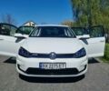 Белый Фольксваген e-Golf, объемом двигателя 0 л и пробегом 136 тыс. км за 19500 $, фото 7 на Automoto.ua
