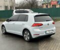 Белый Фольксваген e-Golf, объемом двигателя 0 л и пробегом 144 тыс. км за 12500 $, фото 3 на Automoto.ua
