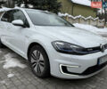 Белый Фольксваген e-Golf, объемом двигателя 0 л и пробегом 84 тыс. км за 11999 $, фото 2 на Automoto.ua