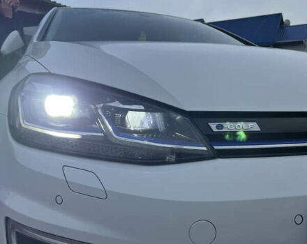 Білий Фольксваген e-Golf, об'ємом двигуна 0 л та пробігом 140 тис. км за 12500 $, фото 50 на Automoto.ua
