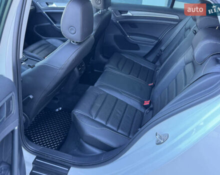 Білий Фольксваген e-Golf, об'ємом двигуна 0 л та пробігом 197 тис. км за 11999 $, фото 19 на Automoto.ua