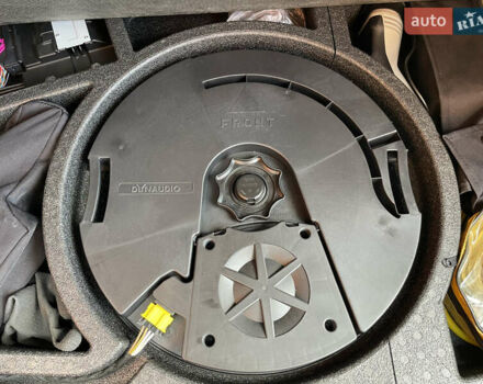 Белый Фольксваген e-Golf, объемом двигателя 0 л и пробегом 90 тыс. км за 14699 $, фото 25 на Automoto.ua