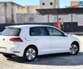 Белый Фольксваген e-Golf, объемом двигателя 0 л и пробегом 65 тыс. км за 11900 $, фото 5 на Automoto.ua