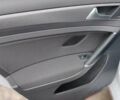 Белый Фольксваген e-Golf, объемом двигателя 0 л и пробегом 89 тыс. км за 12999 $, фото 6 на Automoto.ua
