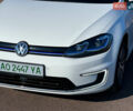 Белый Фольксваген e-Golf, объемом двигателя 0 л и пробегом 136 тыс. км за 11499 $, фото 4 на Automoto.ua
