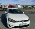 Белый Фольксваген e-Golf, объемом двигателя 0 л и пробегом 55 тыс. км за 12399 $, фото 4 на Automoto.ua
