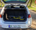 Белый Фольксваген e-Golf, объемом двигателя 0 л и пробегом 149 тыс. км за 11800 $, фото 16 на Automoto.ua