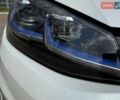 Белый Фольксваген e-Golf, объемом двигателя 0 л и пробегом 88 тыс. км за 12700 $, фото 15 на Automoto.ua